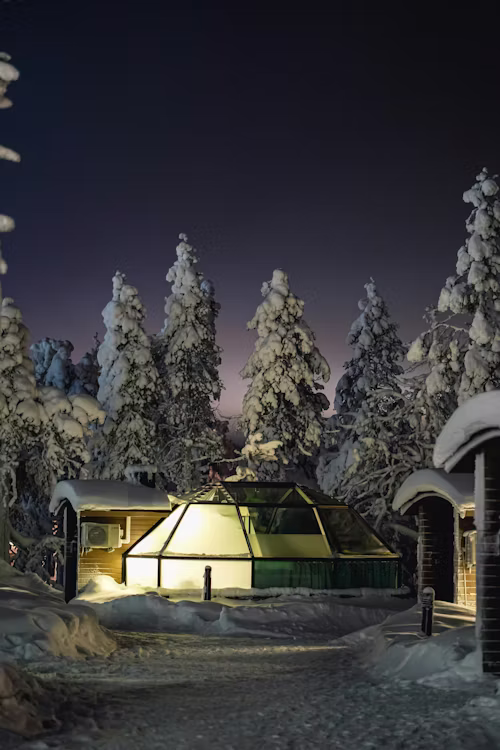 Iglu-majoitus Lapissa